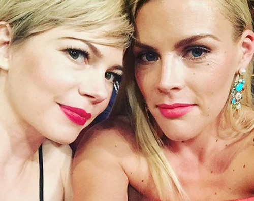 Michelle Williams Busy Philipps Michelle Williams e Busy Philipps, selfie tra amiche