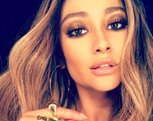 Shay Mitchel Shay Mitchell cambia look e si fa bionda