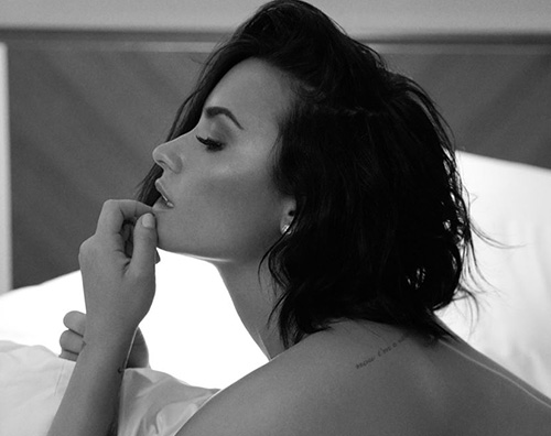 Demi Lovato 3 Demi Lovato sexy per Body Say