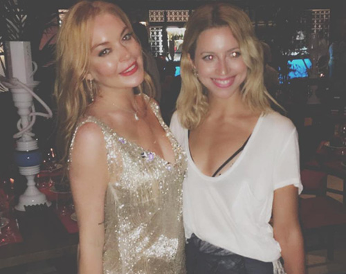 Lindsay Lohan 2 Lindsay Lohan festeggia i 30 anni in Grecia