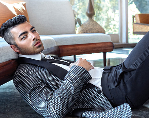 Joe Jonas 2 Joe Jonas protagonista di #legend Magazine