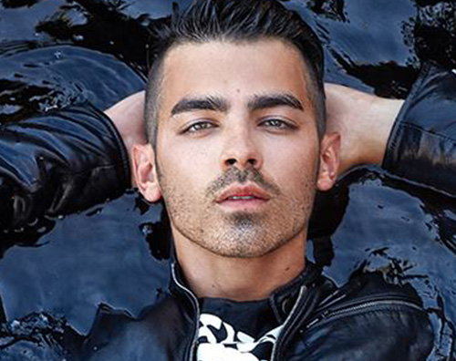 Joe jonas 3 Joe Jonas protagonista di #legend Magazine