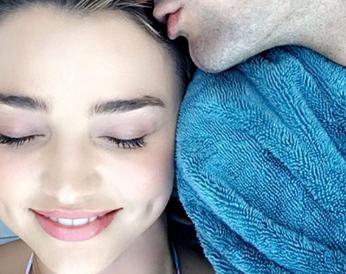 Miranda Kerr Miranda Kerr innamorata di Evan su Instagram