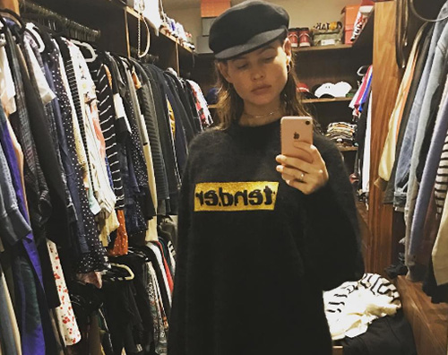 Behati Prinsloo Behati Prinsloo, prima sera fuori dopo il parto