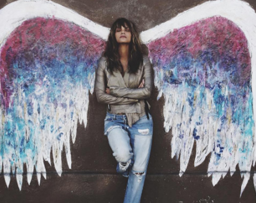 Halle Berry 1 Halle Berry con le ali su Instagram