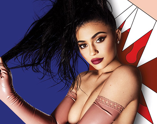 Kylie Jenner 2 Kylie Jenner in topless sulla cover di ComplexCon
