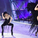 Gigi Lady gaga 150x150 Gli angeli del Victorias Secret Fashion Show