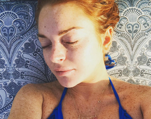 Lindsay Lohan 1 Lindsay Lohan Nel 2017 spargete l amore, non la guerra!