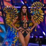 alessandra ambrosio 150x150 Gli angeli del Victorias Secret Fashion Show