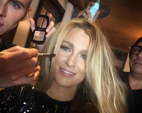 Blake Lively 2 Blake Lively si prepara per i Peoples Choice Awards