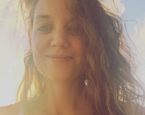 Katie Holmes Katie Holmes, selfie di buon anno