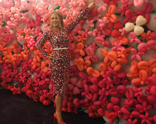 Blake Lively 2 Blake Lively in tiro per la sfilata di Michael Kors