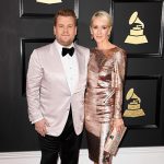 James Corden Julia Carey 150x150 Grammy Awards 2017, tutti i look sul red carpet