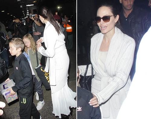 Angelina Jolie Angelina Jolie al LAX con tutti i suoi figli