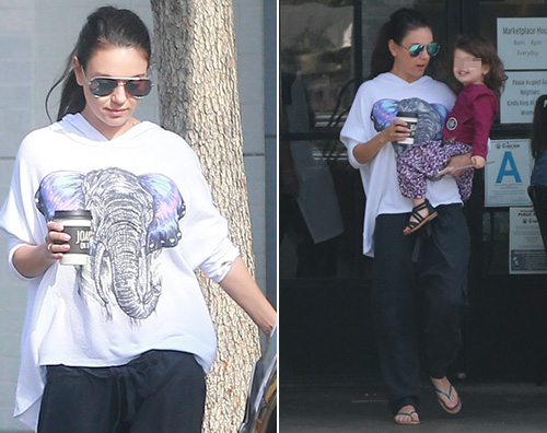 Mila Kunis e Wyatt Isabelle Ashton e Mila, passeggiata in famiglia