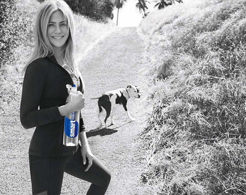 Jennifer Aniston 4 Jennifer Aniston testimonial per un’ acqua minerale