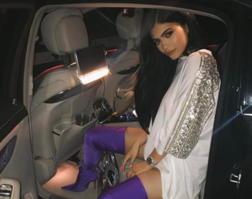 Klie Jenner 2 Kylie Jenner senza pantaloni a Los Angeles
