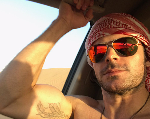 Zac Efron 1 Zac Efron tutto muscoli a Dubai