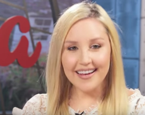 Amanda Bynes, la prima intervista in TV dopo 4 anni Amanda Bynes Amanda Bynes, la prima intervista in TV dopo 4 anni