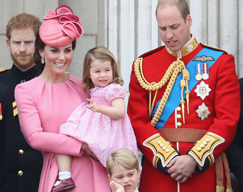 La famiglia reale al Trooping The Colour 2017 Trooping 2 La famiglia reale al Trooping The Colour 2017