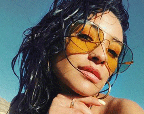Shay Mitchell rivela il sesso del bebè hay 1 Shay Mitchell rivela il sesso del bebè