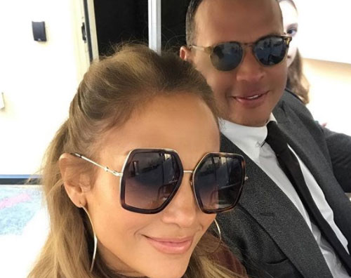 Jlo Jennifer e Alex, selfie social