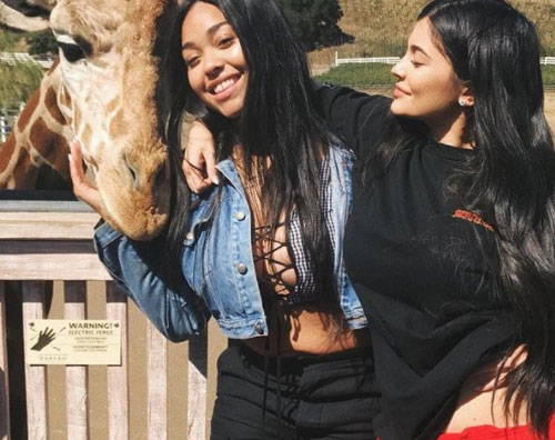 Kylie Jenner 1 Klylie Jenner ritorna su Instagram dopo la notizia della gravidanza