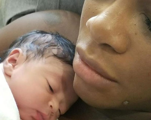 Serena Williams Serena Williams presenta la sua bambina su Instagram