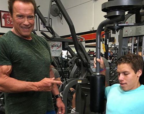 Arnold Schwarzenegger Arnold Schwarzenegger, auguri social per il compleanno di Joseph