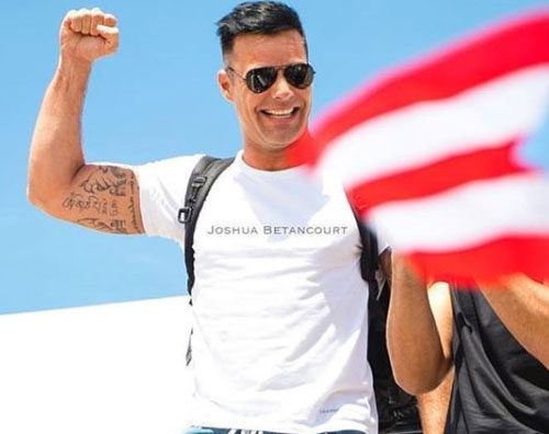 Ricky Martin Ricky Martin è arrivato a Porto Rico per aiutare gli sfollati