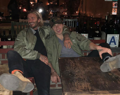 David e Brooklyn Beckham Serata padre  figlio per David e Brooklyn Beckham