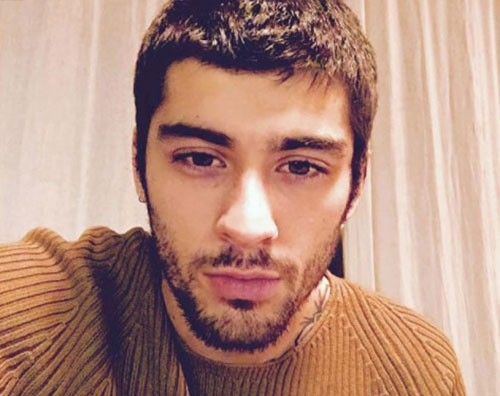 Zayn Malik Zayn Malik, selfie da 2 milioni e mezzo di like