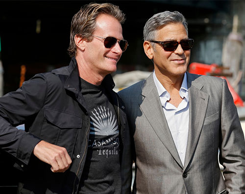 George clooney George Clooney, un regalo di Natale da 14 milioni per i suoi amici