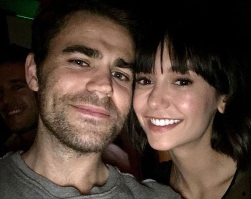 Nina Dobrev Paul Wesley Nina Dobrev e Paul Wesley, reunion sotto la neve