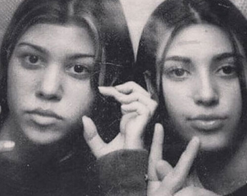 Kim Kardashian 2 Kim e Kourtney Kardashian, ecco com’erano negli anni ‘90