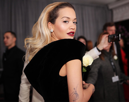 Rita Ora Cover Grammy Awards 2018: il red carpet