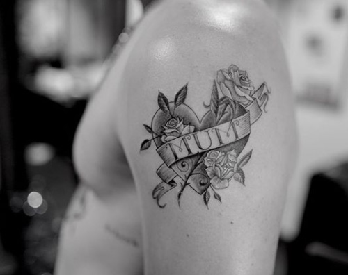 Brooklyn Beckham 1 Victoria Beckham, la sua famiglia non perde la sfilata di New York