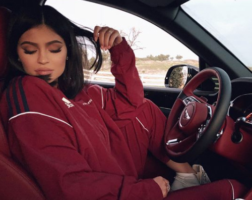 Kylie Jenner 2 Kylie Jenner senza veli su Instagram