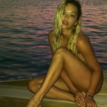 Rita Ora 2 1 150x150 Rita Ora, vacanze hot al mare