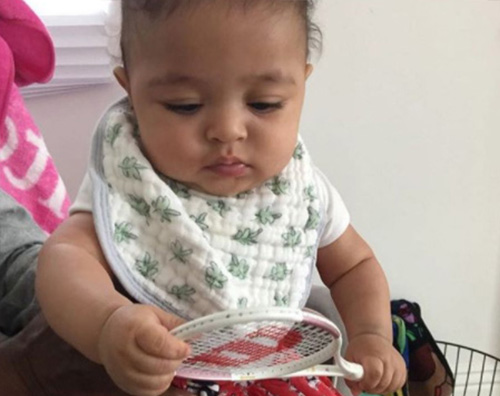 Serena Williams La figlia di Serena Williams ha ricevuto la sua prima racchetta