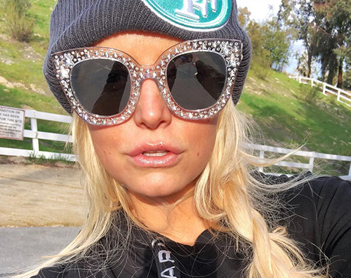 Jessica Simpson Jessica Simpson, selfie durante la sua passeggiata