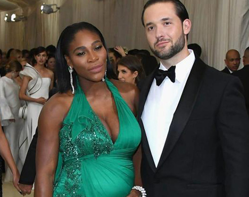 Serena Williams Cover Serena Williams, un regalo romantico per il suo ritorno sul campo