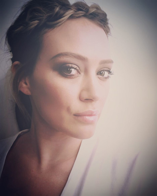 Hilary Duff Hilary Duff, hairstyle romantico su Instagram