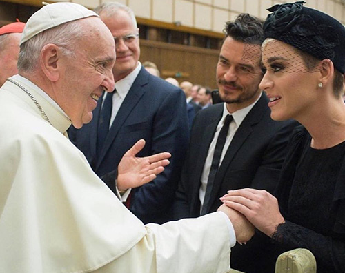 Katy Perry Orlando Bloom Katy Perry e Orlando Bloom incontrano Papa Francesco