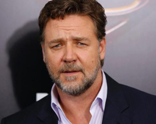 Russell Crowe Russell Crowe piange la morte del padre