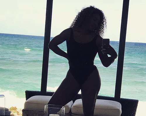 serena williams Serena Williams in costume su Instagram