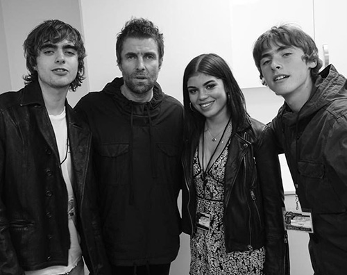 Liam Gallagher Liam Gallagher incontra per la prima volta sua figlia Molly