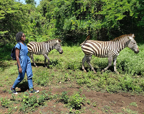 Lupita 2 Lupita Nyong’o, passeggiata con le zebre