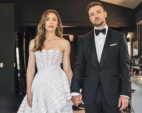 Justin Jessica Emmy 2018 cover TheGossipers Jessica Biel e Justin Timberlake bellissimi agli Emmy 2018