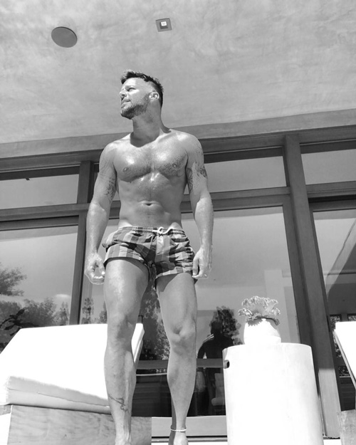 Ricky Martin Ricky Martin in costume su Instagram